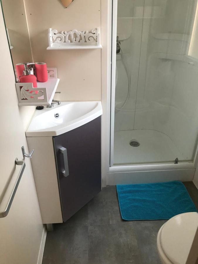 Mobilhome En Face Des Plages Hyères Dış mekan fotoğraf